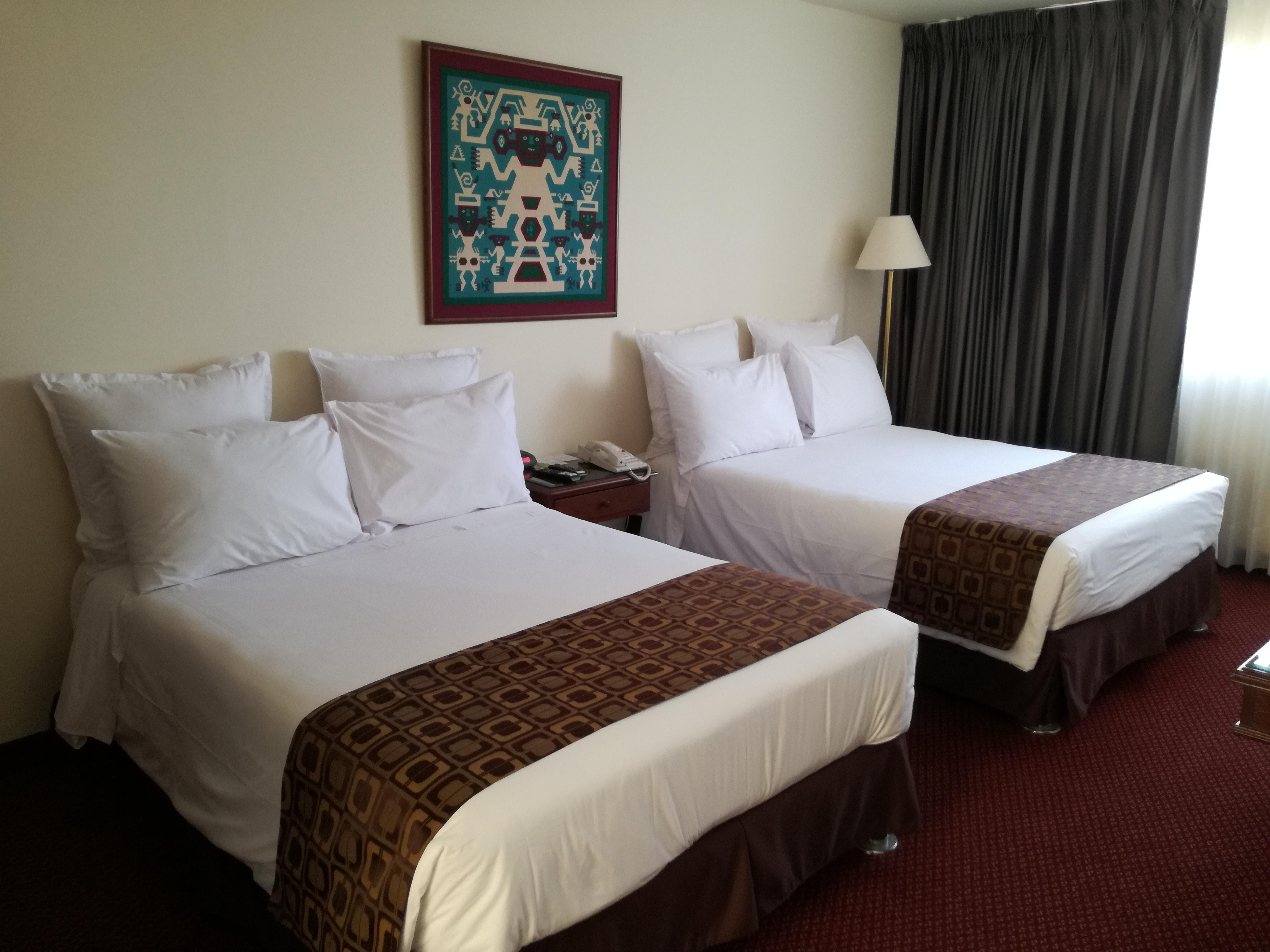 Hotel Carrera Lima Ngoại thất bức ảnh