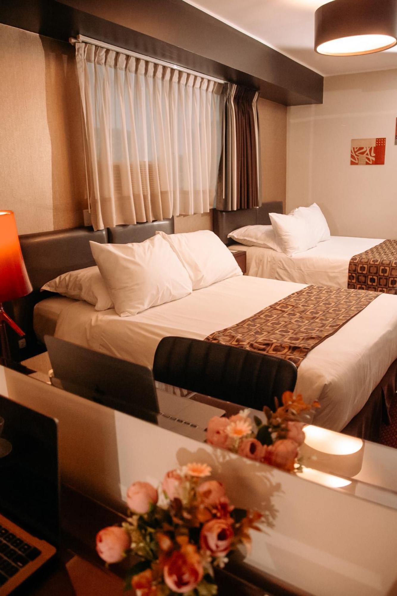 Hotel Carrera Lima Ngoại thất bức ảnh