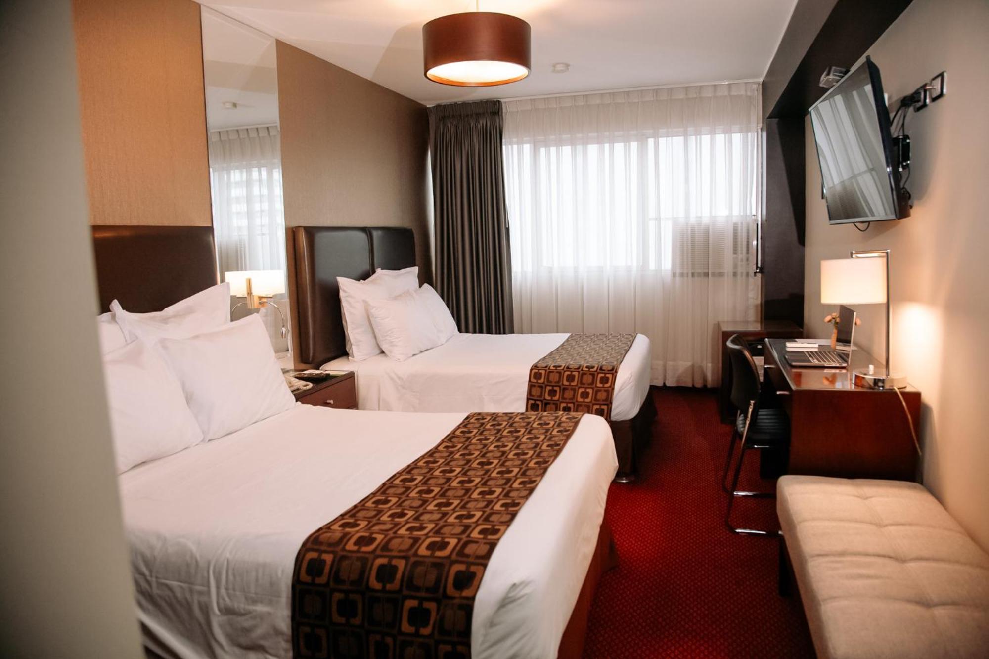 Hotel Carrera Lima Ngoại thất bức ảnh