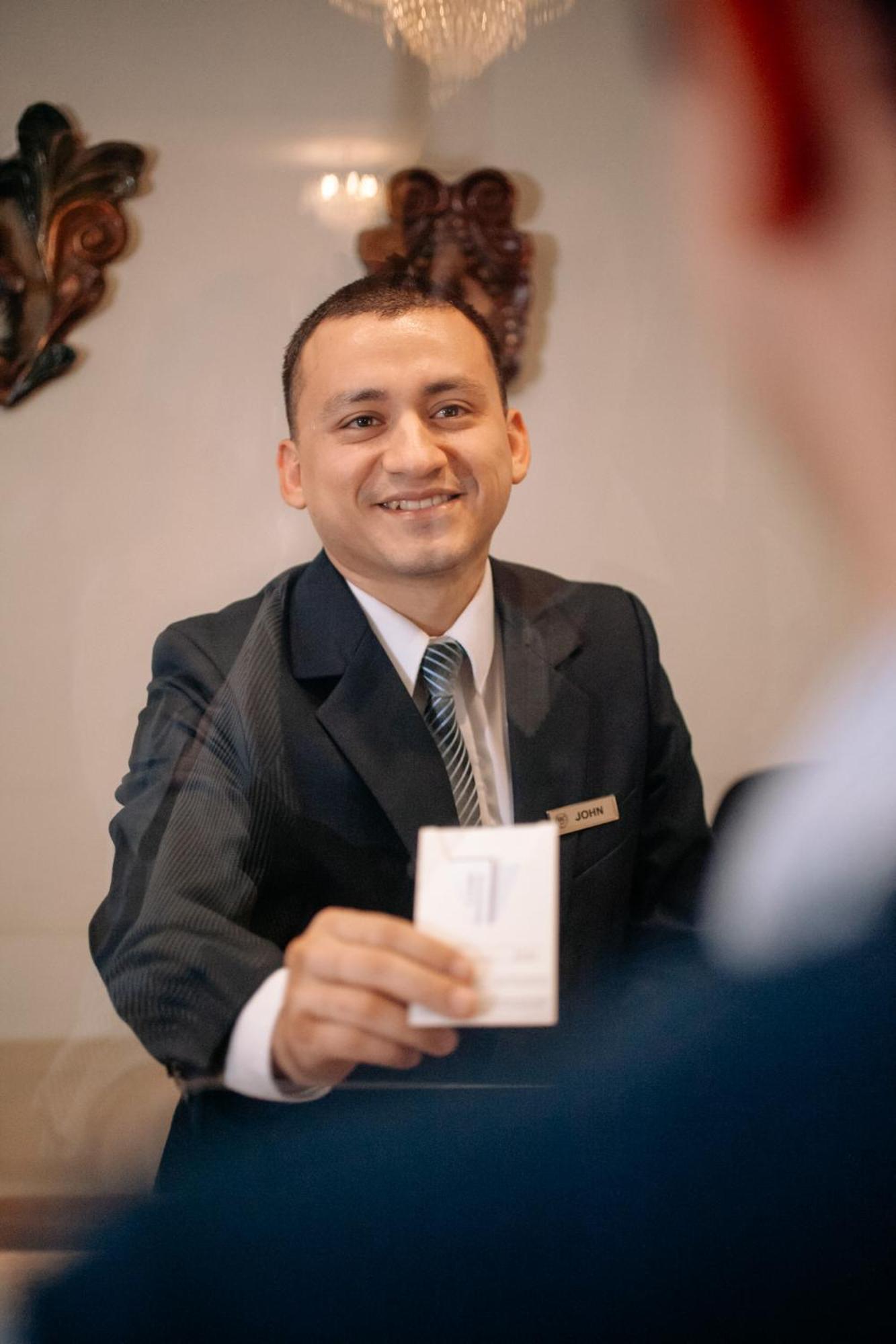 Hotel Carrera Lima Ngoại thất bức ảnh