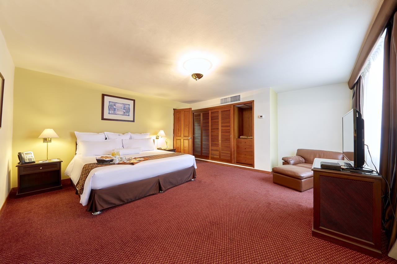 Hotel Carrera Lima Ngoại thất bức ảnh
